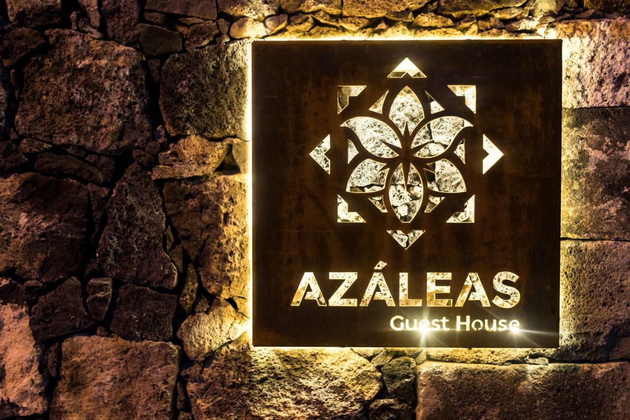 Azaleas Guest House Ribeira Cha Exterior foto